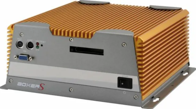 Bild: AEC-6610, AEC-6800 und AEC-6905 – Robuste Computer-Systeme für die Bereiche KFZ-Management und Paketverfolgung