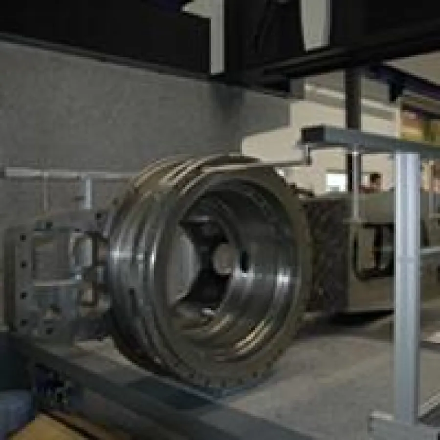 Messung eines Bauteils in Lünen