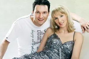 Diana & Marco - Ich schenk dir einen Sommer - der tanzbare Hit aus Neubrandenburg Bild: Diana & Marco - Ich schenk dir einen Sommer - der tanzbare Hit aus Neubrandenburg