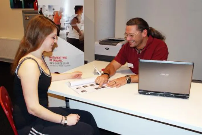 Die Zufriedenheit der Mitglieder steht beim odeon Fitness Gesundheit Wellness in Duisburg an erster Stelle Bild: Die Zufriedenheit der Mitglieder steht beim odeon Fitness Gesundheit Wellness in Duisburg an erster Stelle