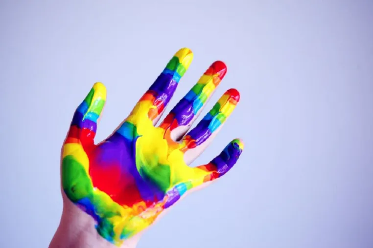 Bild: Ergotherapie bei Finger-Gelenk-Arthrose