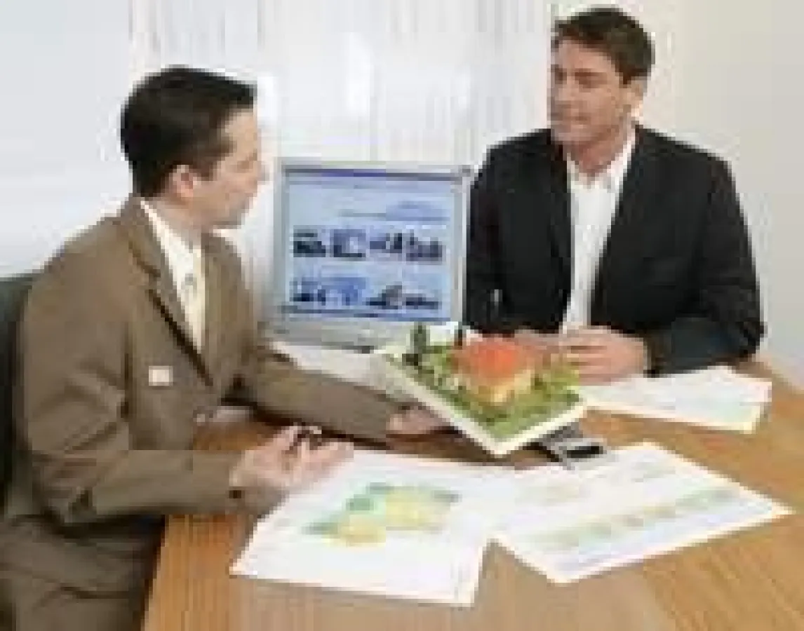 Beratung vom Experten vor dem Immobilien-Kauf