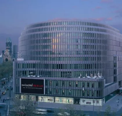 KUNST, DESIGN UND EXQUISITE KULINARIK: DAS SWISSÔTEL BERLIN FEIERT SEINEN ZEHNTEN GEBURTSTAG Bild: KUNST, DESIGN UND EXQUISITE KULINARIK: DAS SWISSÔTEL BERLIN FEIERT SEINEN ZEHNTEN GEBURTSTAG