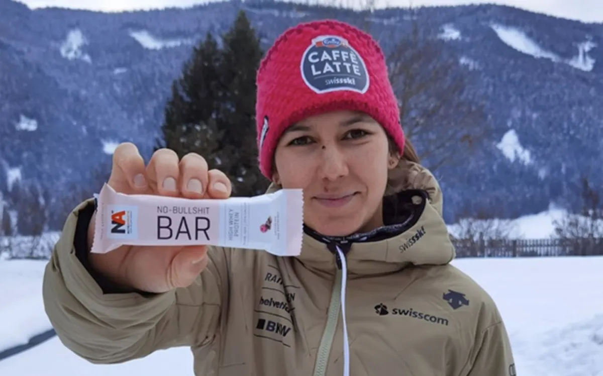 Die Ski-Weltmeisterin und Olympiasiegerin Wendy Holdener beteiligt sich an der Schweizer Sporternähr