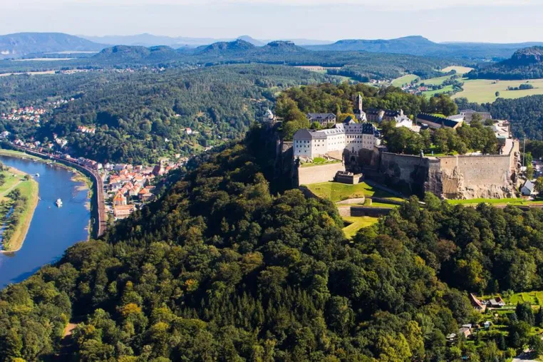 Festung Königstein: Sonderausstellung beleuchtet Klostervergangenheit Bild: Festung Königstein: Sonderausstellung beleuchtet Klostervergangenheit