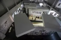 Bild: Aktuelle Kunst in und über Deutschland im ZKM Karlsruhe – IsoBouw baut den „Resonanzraum“ mit EPS-Elementen