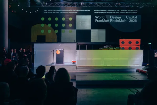 Bild: KI-gestützte Live-Untertitelung: Frankfurter Tech-Startup PHONT erweitert Produktpalette auf Events