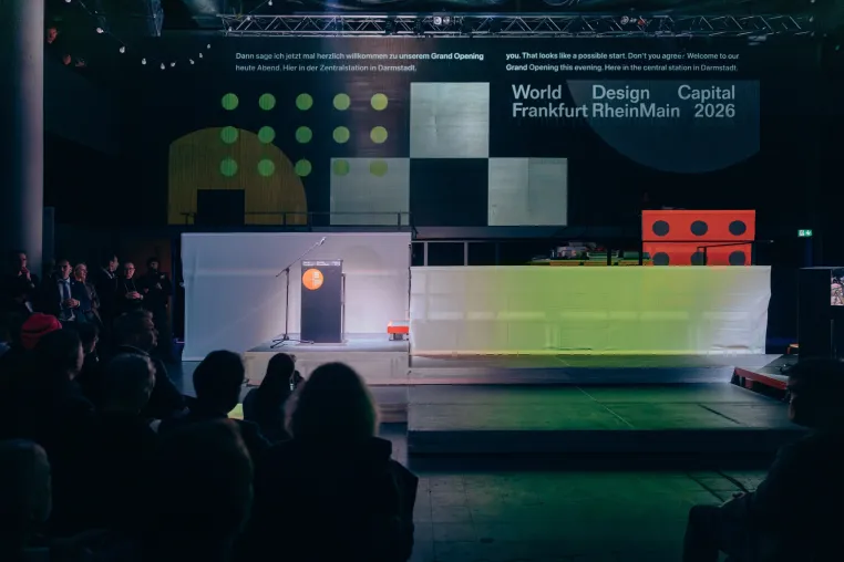 Bild: KI-gestützte Live-Untertitelung: Frankfurter Tech-Startup PHONT erweitert Produktpalette auf Events
