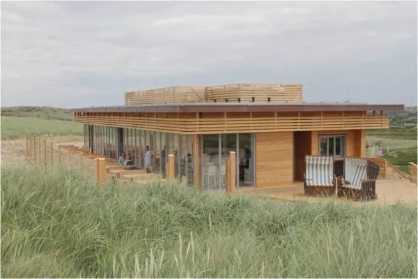 Bretonische Köstlichkeiten auf Sylt - Wohnrechtsanbieter Hapimag eröffnet Restaurant „Breizh" in Hörnum Bild: Bretonische Köstlichkeiten auf Sylt - Wohnrechtsanbieter Hapimag eröffnet Restaurant „Breizh" in Hörnum