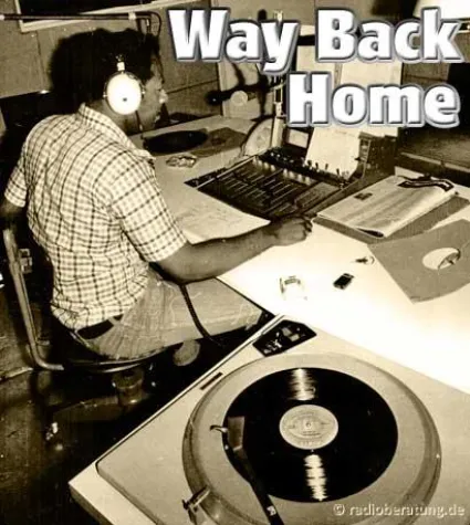 Bild: AFN-DJ Magnificent Magoo legt nach 25 Jahren wieder in Berlin auf.