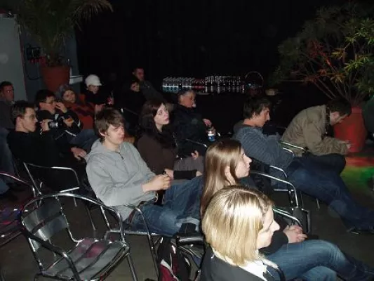 Bild: Neuhausen-Premiere von "SunnyRose"