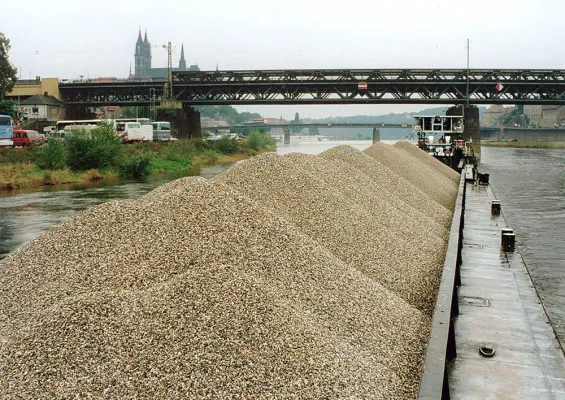 Bild: Odratrans und Deutsche Binnenreederei bündeln internationales Massengutgeschäft