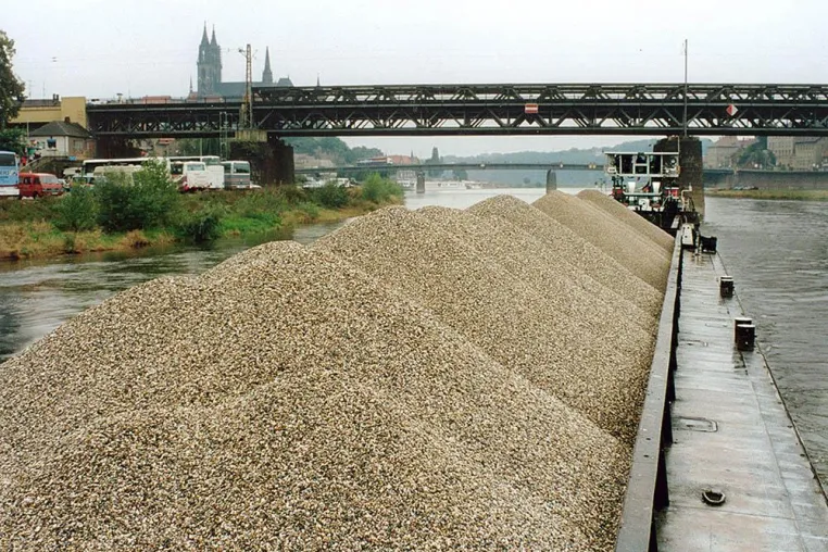 Bild: Odratrans und Deutsche Binnenreederei bündeln internationales Massengutgeschäft