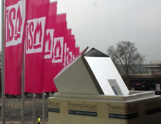 Schokoboxx XL erobert Süßwarenbranche: Messe ISM als Startschuss für bahnbrechende Schokoladenverpackung Bild: Schokoboxx XL erobert Süßwarenbranche: Messe ISM als Startschuss für bahnbrechende Schokoladenverpackung