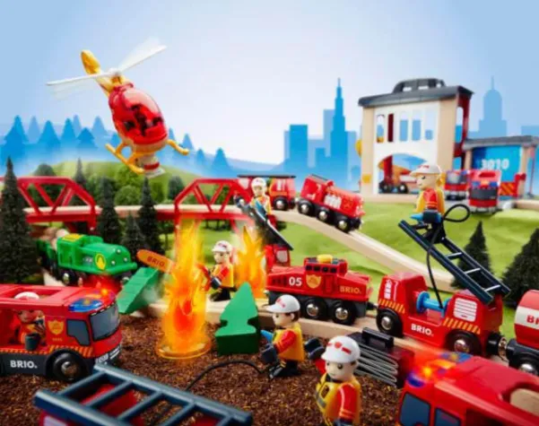 Bild: BRIO feiert mit dem brandneuen Fire Rescue-Thema TV Premiere