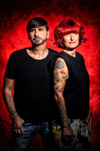 Bild: Deutsch-Pop Duo GLÜXKINDER mit neuer Single "KÄMPFERHERZ" - ein Song, der in schweren Zeiten Mut macht!