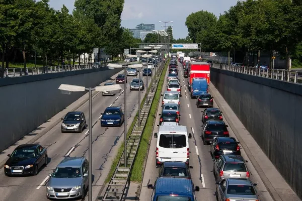 Bild: Der 7. STÄDTE-STAU-CHECK von Mobil in Deutschland e.V. Weniger Verkehrsfluss: Deutschland verstaut immer mehr