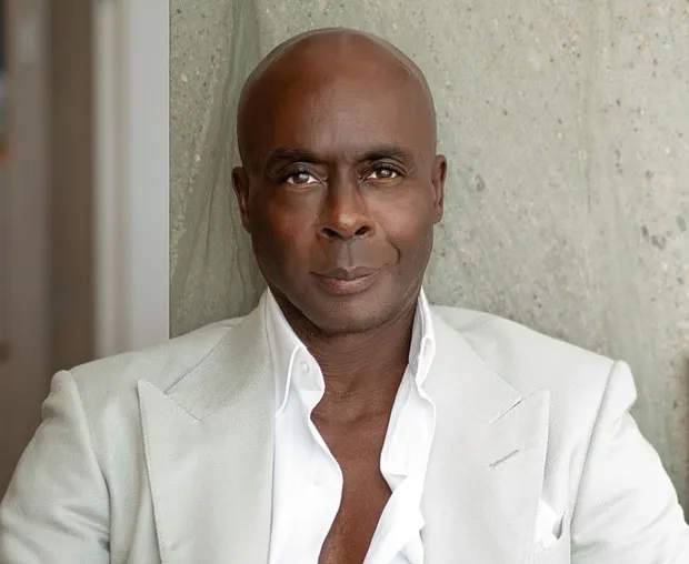 Bild: Shopping und Selfie-Time mit Bruce Darnell