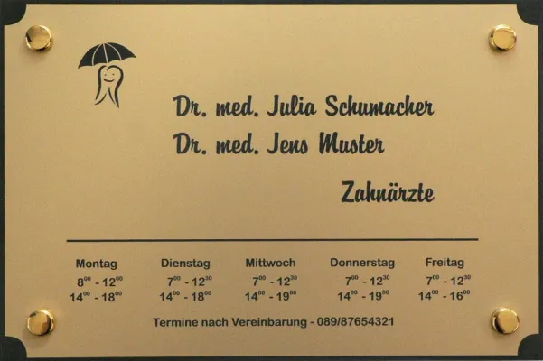 Bild: Schilder und Lasergravur: innovative Konstellation im Start-Up