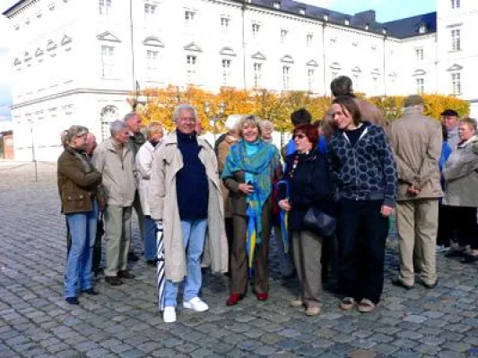Bild: Große Resonanz zur Bensberger Stadtführung der FDP Bergisch Gladbach