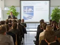 Bild: FRANK plastic AG lädt zur Fachtagung Bisphenol A – ein Grundbaustein von Polycarbonat in der Medizintechnik