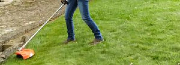 Bild: Im Flüsterton: Akku-Motorsense von ECHO Motorgeräte