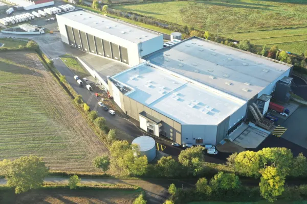 Gémo transformiert Distribution mit Manhattan Active® Warehouse Management Bild: Gémo transformiert Distribution mit Manhattan Active® Warehouse Management