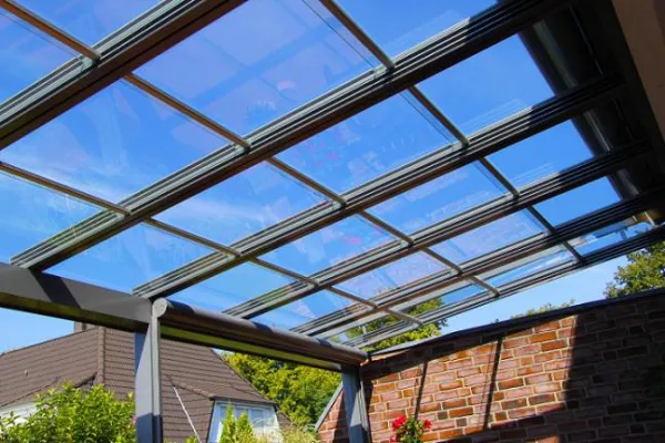 Bild: Sterne beobachten unterm Glasschiebedach