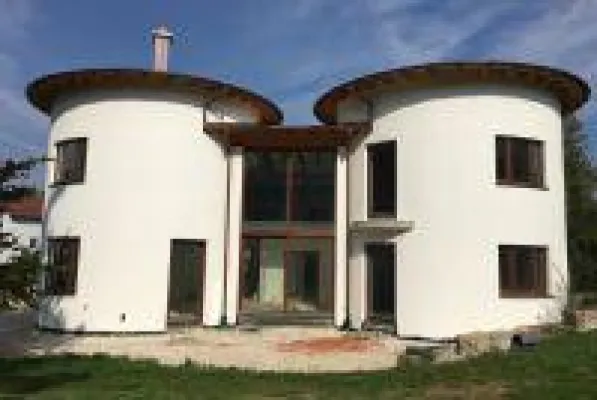 Bild: Mit Ziegeln geht es rund