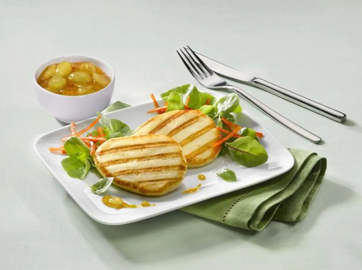 Alpenhain TK-Käse-Medaillon mit Traubenchutney