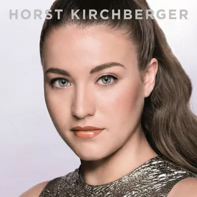 Bild: Noble Elegance - der neue Look von Starvisagist Horst Kirchberger