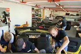 Unsere Autosattlerei stellt sich vor - Imagefilm Bild: Unsere Autosattlerei stellt sich vor - Imagefilm