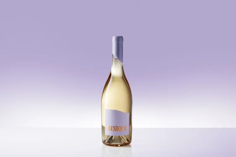 Bild: BENIQUE Rosé 2024 erzielt 93 Punkte im Falstaff Weinguide – Bodensee trifft Provence