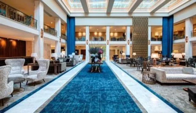 Bild: Zeitgeist trifft Hotelikone