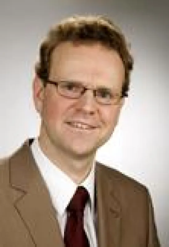 Professor Dietmar Schön, Controlling-Labor, FH Dortmund