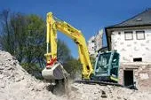 Bild: Historischer Abbruch: HKL Mietmaschinen räumen den Drachenfels frei