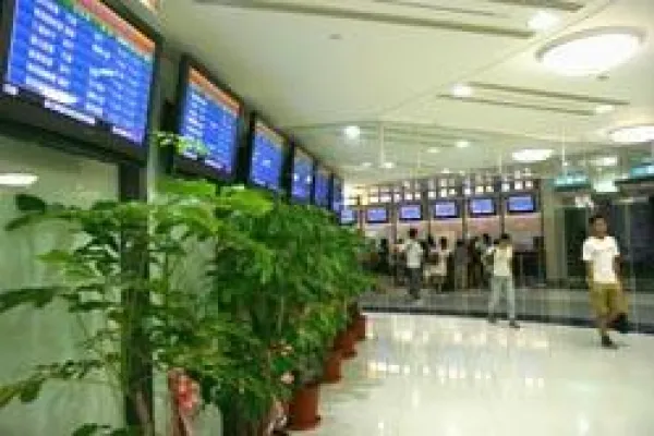Bild: Taiwan stattet größten öffentlichen Verkehrs-Hub mit WebDT Digital Signage System aus