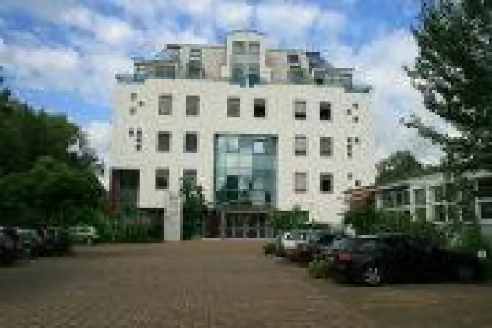 Infoniqa punktet mit LOGA/400 beim Personaldienstleister bbz Bild: Infoniqa punktet mit LOGA/400 beim Personaldienstleister bbz