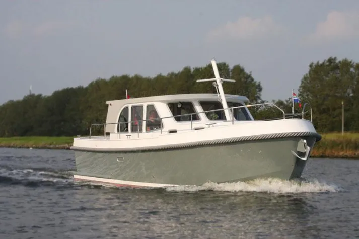 Bild: Altersgerechte Hausboot-Weltpremiere auf der Mecklenburgischen Seenplatte