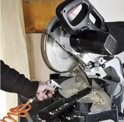 Sparen Sie schon Geld mit Ihren Druckluft-Blaspistolen? Das Unternehmen Unimatic zeigt Ihnen wie es geht Bild: Sparen Sie schon Geld mit Ihren Druckluft-Blaspistolen? Das Unternehmen Unimatic zeigt Ihnen wie es geht