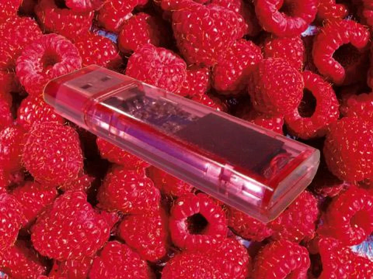 USB-Stick mit Himbeer-Duftnote