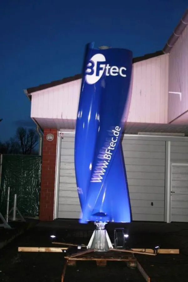 Die USP-1 Werbewindanlage.