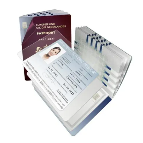 Bild: SABIC Innovative Plastics präsentiert neue Lexan* SD High-End-Folien für elektronische ID-Karten