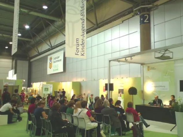 Bild: Naturwissenschaftliche Grundbildung heute unabdingbar – Lehrerfortbildung auf der Leipziger Buchmesse
