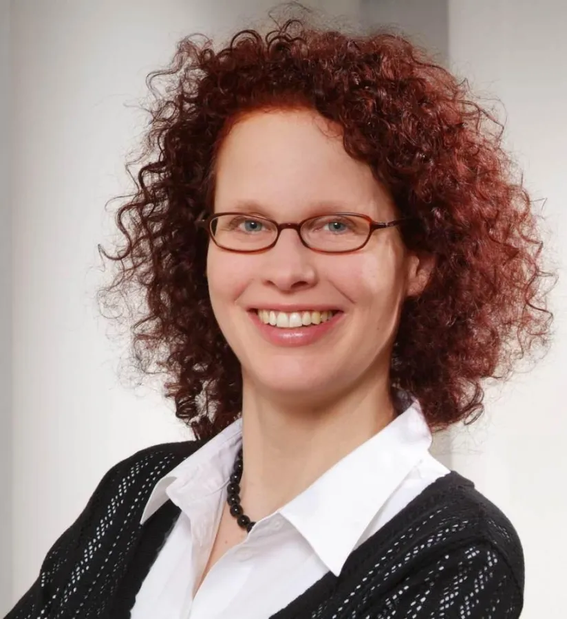 Bringt die Zeit im Ausland in Buchform: Die Biografin Daniela Martin