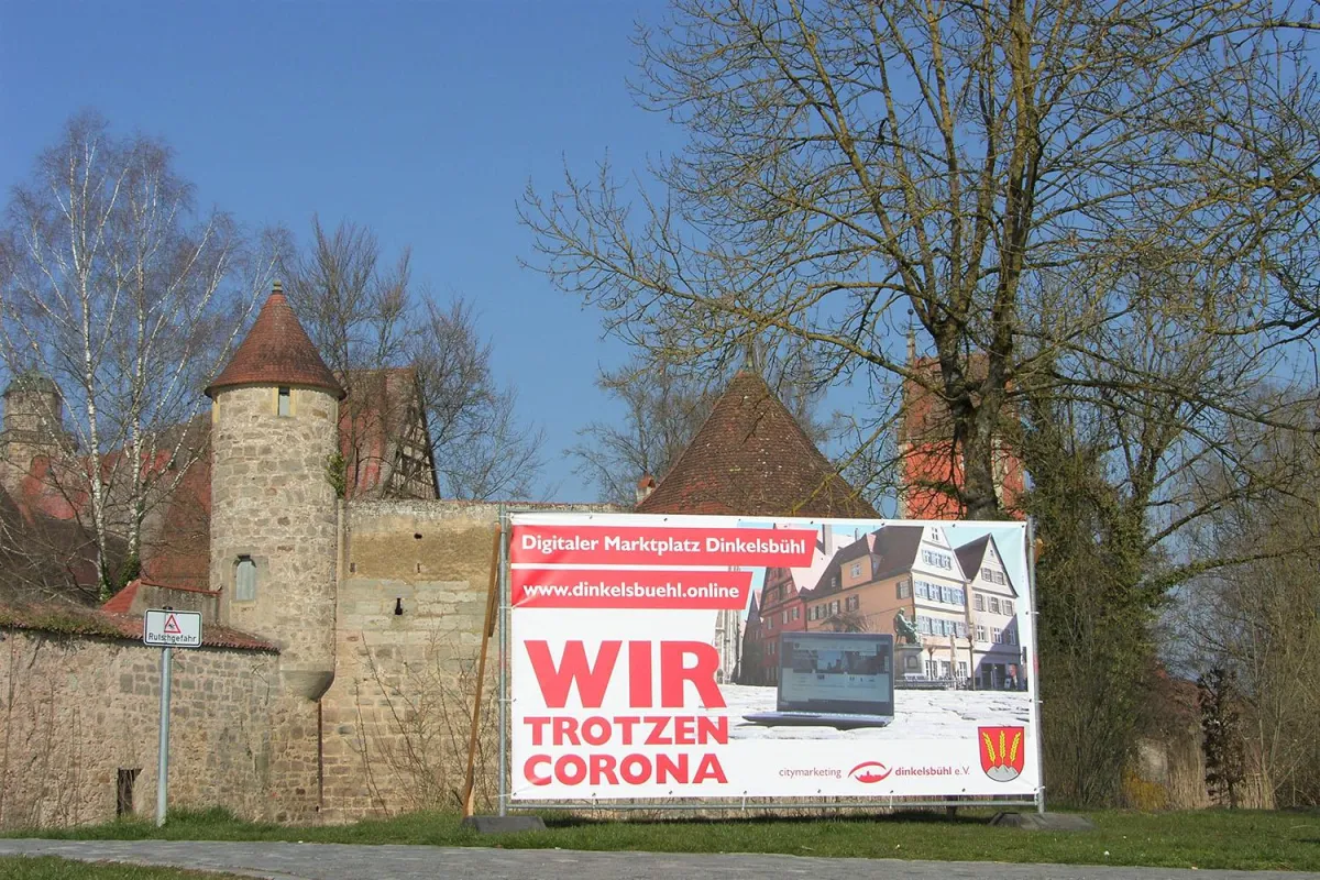 Banner mit Werbung - unser Marktplatz wird digital
