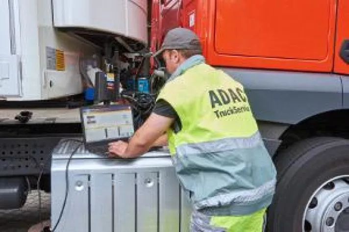 Bild: ADAC TruckService Ratgeber: Aufbauten und Hydraulik