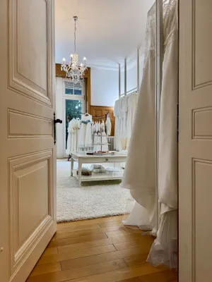 Bild: Brautmoden Schwarzwald - Brautmodengeschäft mit Bridal Lounge