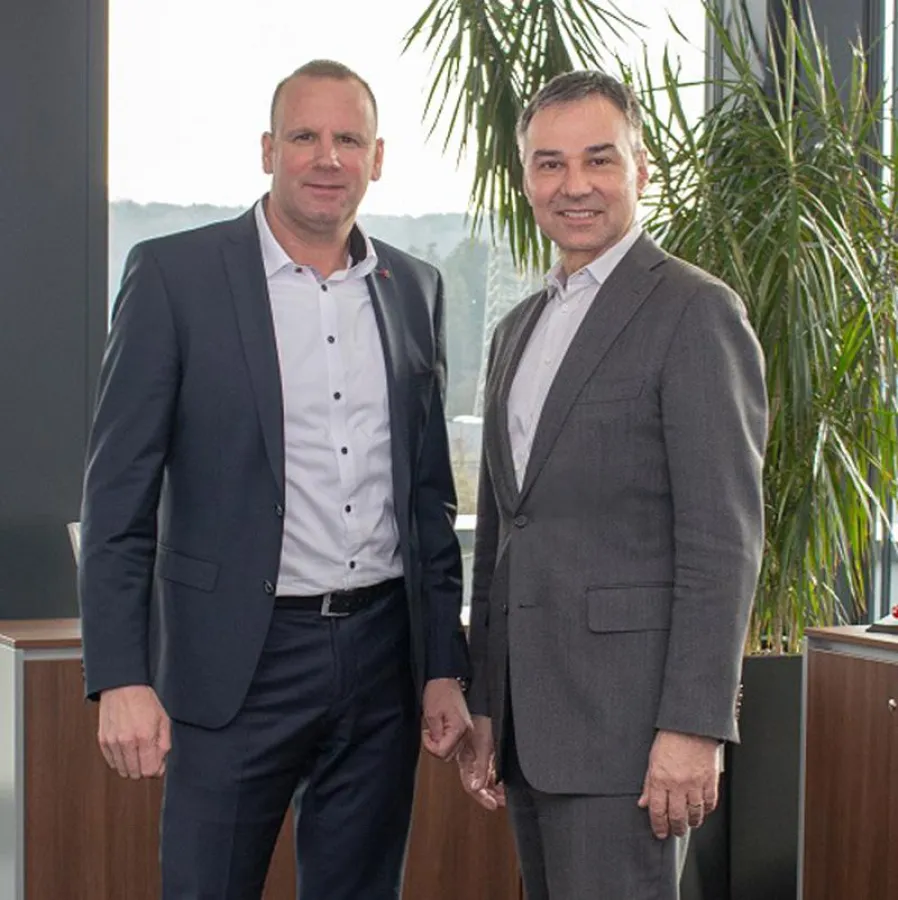 v.l.n.r.: Ralf Siefen, Gerd Simon (c) DC-Datacenter-Group GmbH