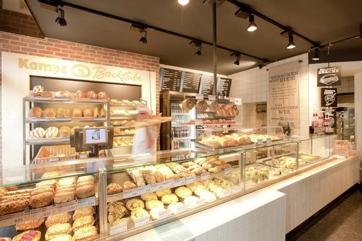 Die Bäckereikette Kamps führt in ausgewählten Backstuben kontaktloses Bezahlen ein. (Quelle: Kamps)